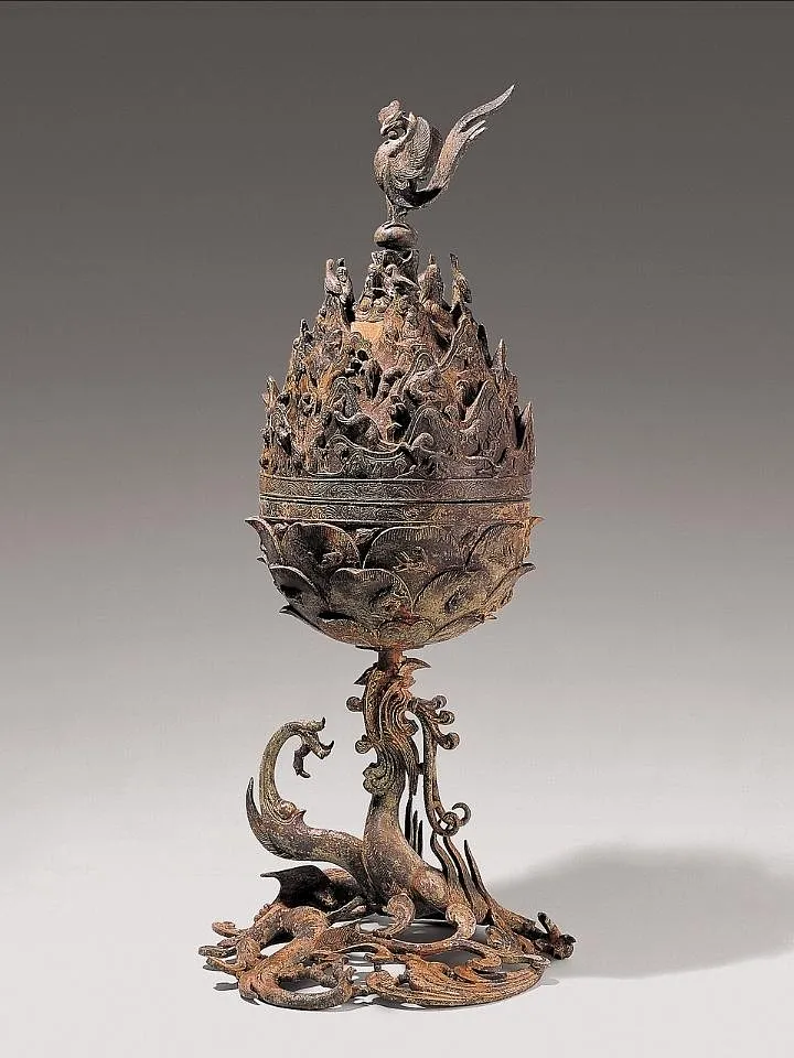 Standing 61.8 cm tall and weighing nearly 12 kg, the Gilt-bronze Incense Burner of Baekje (백제금동대향로) is widely conside...