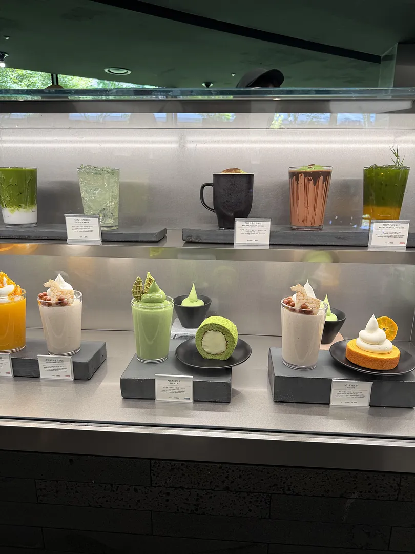  **OSULLOC TEA MUSEUM Jeju’s Matcha Paradise (1/5)