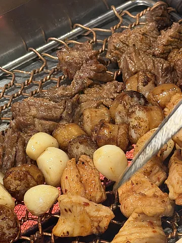 Looking for a Korean BBQ experience in Gangnam? 🥩🇰🇷 (4/5)