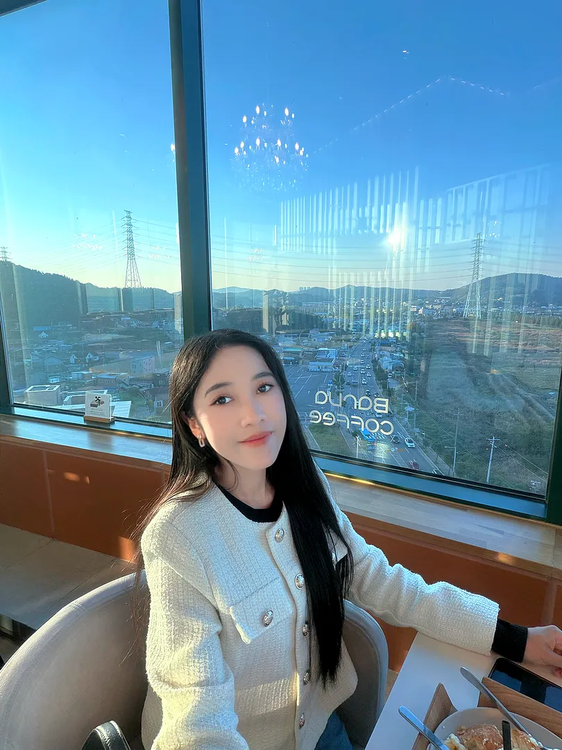 The 360° Café You Need to Visit in Daebudo (5/5)