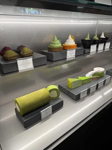  **OSULLOC TEA MUSEUM Jeju’s Matcha Paradise (3/5)