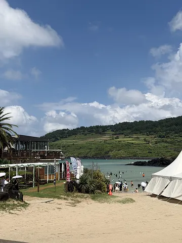 DON’T MISS THIS CAFE IN JEJU! (1/5)