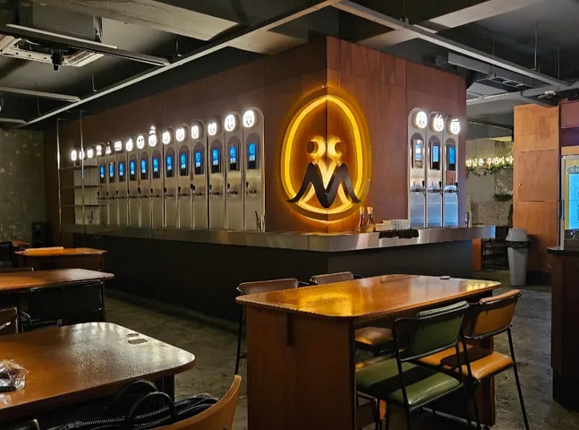 Hidden gem for craft beer lovers in Seoul 🍻 (1/4)