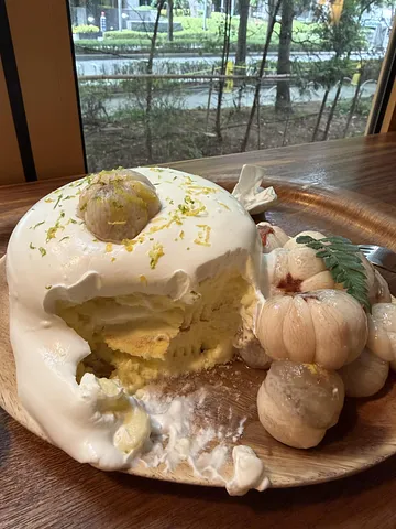 Must-visit souffle pancake cafe in Seongsu (3/4)