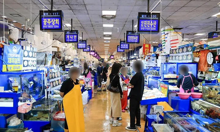 5 Traditional Markets in Seoul Foreigners Should Visit (5/5)