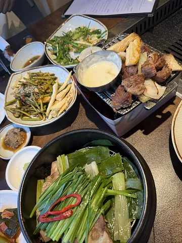 I finally tried 육미곳간 (Yukmi Gotgan) Myeongdong (2/3)