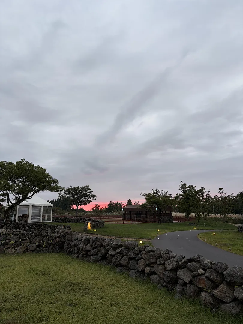 Starville Jeju (2/3)