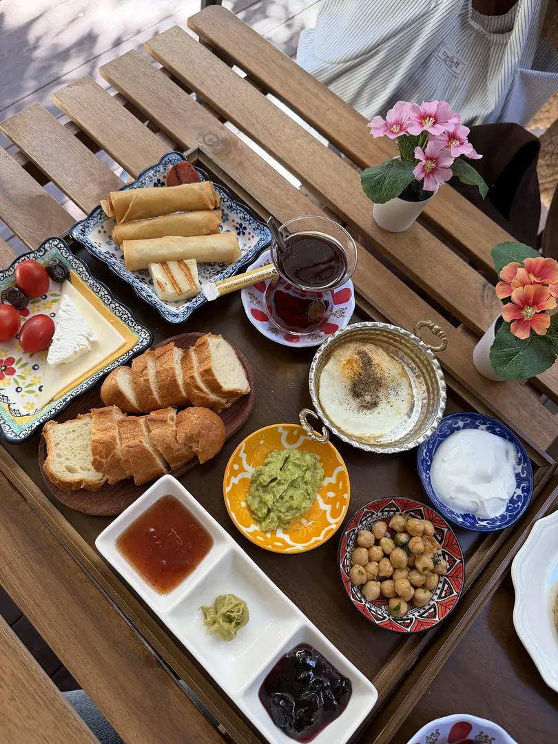 I FOUND AUTHENTIC TURKISH FOOD IN SEONGSU (1/4)