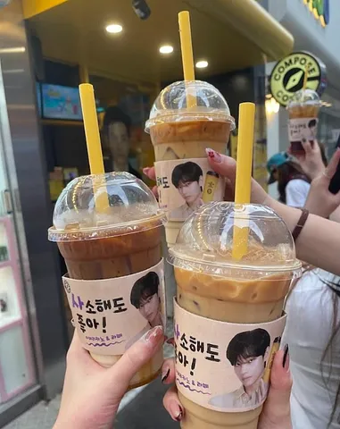 Korea is often called the land of Iced Americano — and honestly, it makes sense. ☕🧊 (5/5)