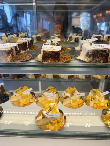 A must-visit café in Aewol, Jeju!  (3/5)