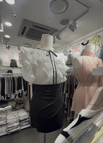 THIS IS WHAT’S HIDING UNDER GANGNAM STATION (2/4)