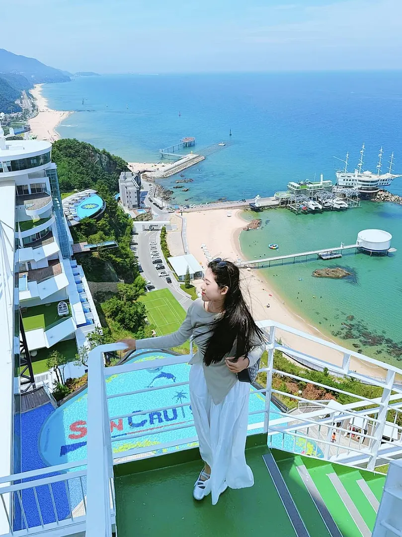 One of Korea’s Most Unique Stays 🇰🇷 (1/2)