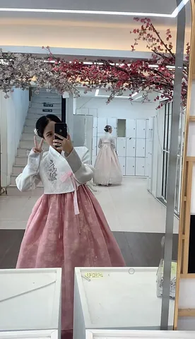 Hanbok🎀 (1/5)