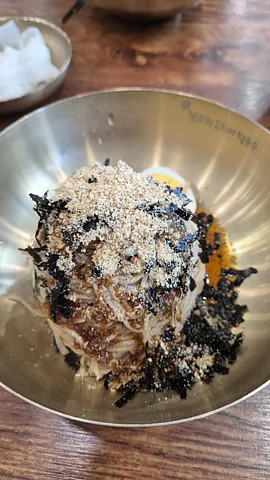 Korean Summer Dish: Dongchimi Makguksu 🍜❄️ (1/5)